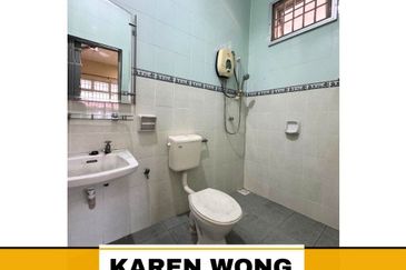 FULLY EXTENDED TAMAN BERLIAN INDAH 1 Storey SEMI DETACHED for Sale