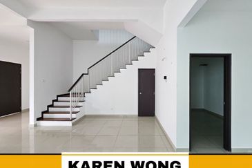 ENDLOT AMARYN BUKIT BANYAN 2 Storey Terrace House for Rent