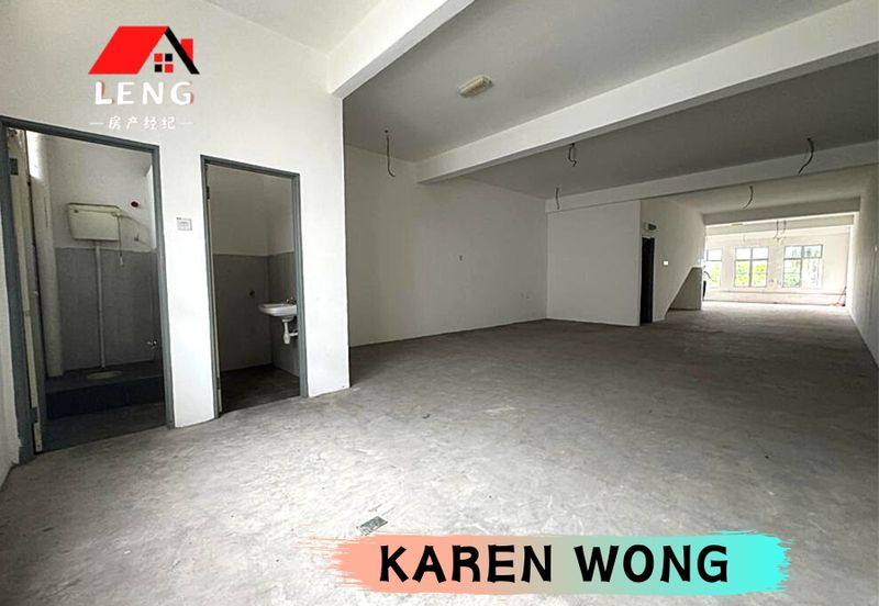 FACING ROAD 1ST FLOOR SHOPLOT RIVERFRONT CITY PEKAN BARU for Rent