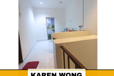 NEAR SIN KWANG PRIMARY SCHOOL TAMAN PERPADUAN 2 Storey Terrace House for Sale