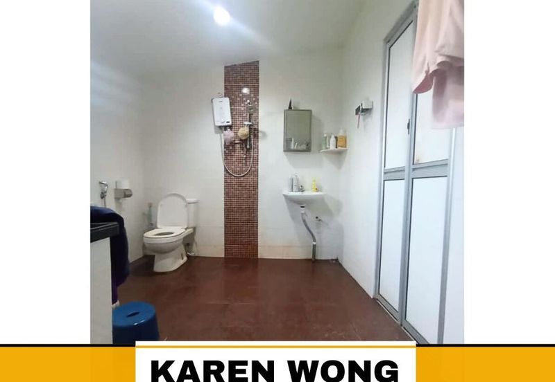 NEAR SIN KWANG PRIMARY SCHOOL TAMAN PERPADUAN 2 Storey Terrace House for Sale