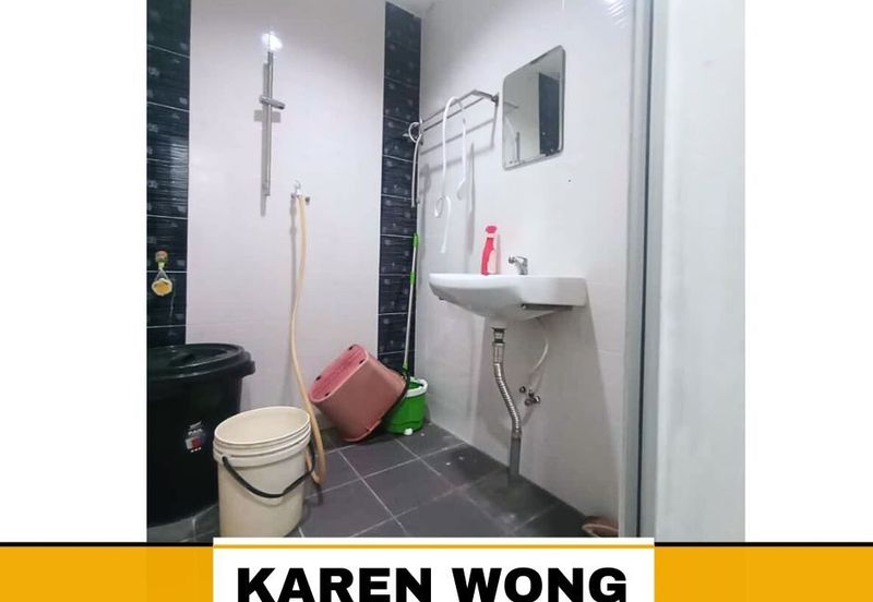 NEAR SIN KWANG PRIMARY SCHOOL TAMAN PERPADUAN 2 Storey Terrace House for Sale