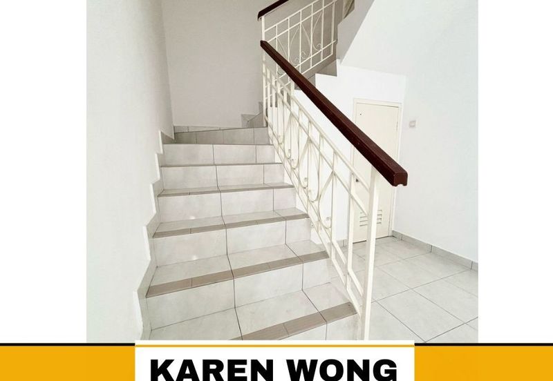 Bandar Laguna Merbok