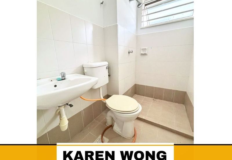 Bandar Laguna Merbok