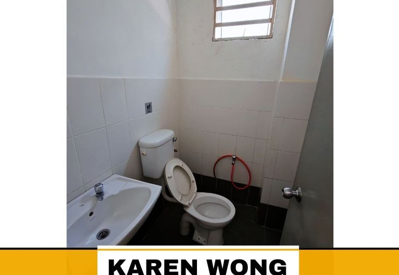 Bandar Laguna Merbok