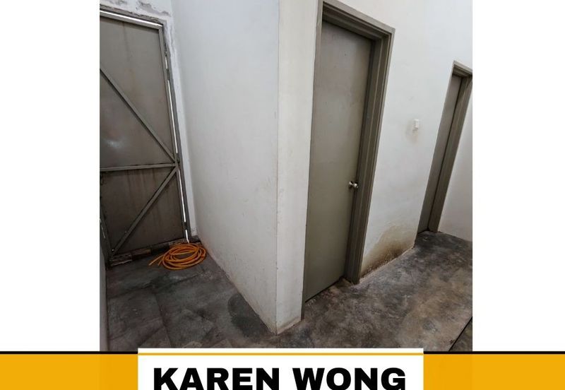 Bandar Laguna Merbok