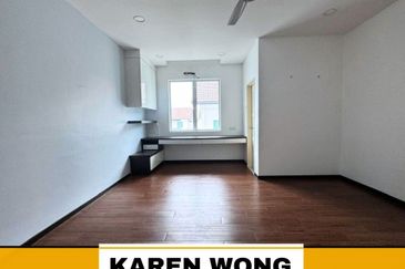 Bukit Banyan Eugenia