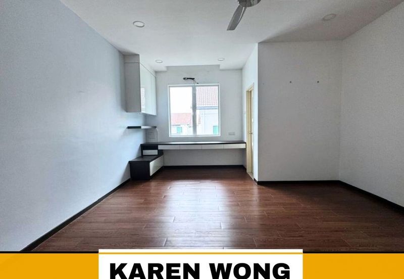 Bukit Banyan Eugenia