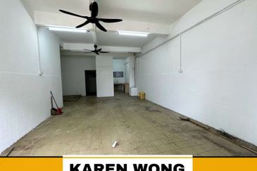 TAMAN BUNGA RAYA REFURBISHED UNIT DOUBLE STOREY SHOP HOUSE for Sale