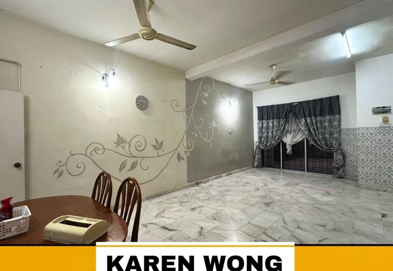 Bandar Laguna Merbok