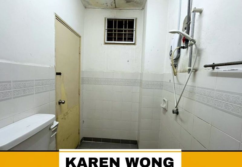 Bandar Laguna Merbok