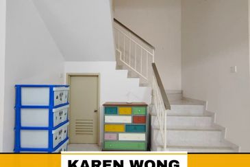 Bandar Laguna Merbok