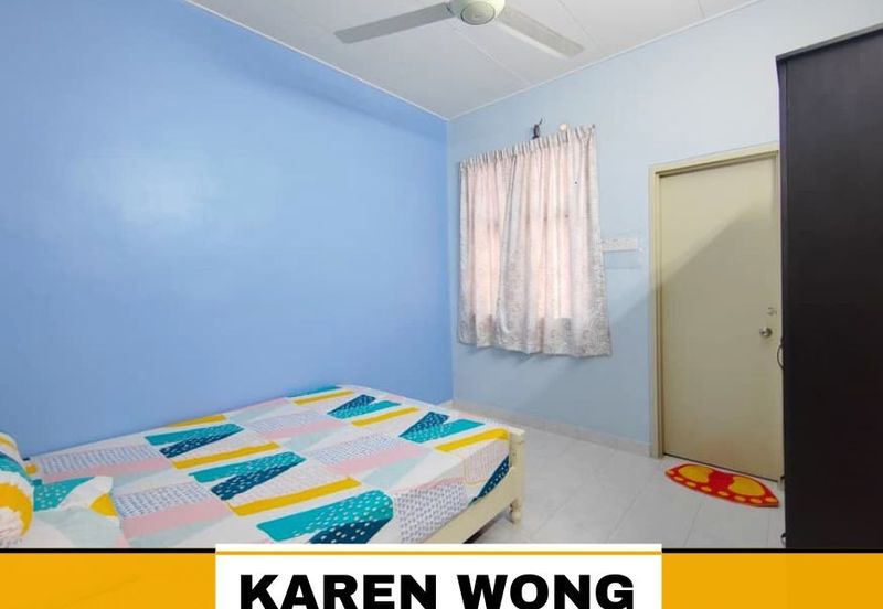 Bandar Laguna Merbok