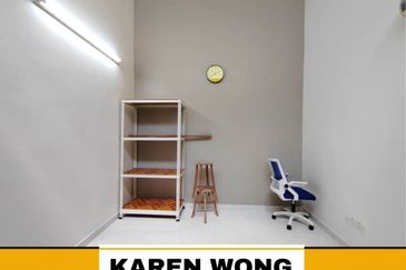 Bandar Laguna Merbok