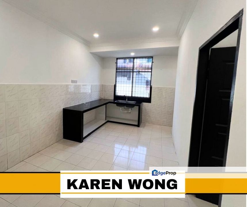 NEAR MYDIN TAMAN BATIK RENOVATED Double Storey Terrace House for Sale, Kedah, Sungai Petani