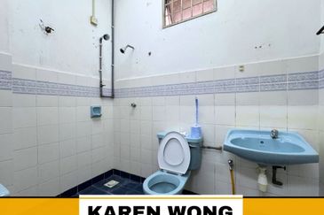 Bandar Laguna Merbok