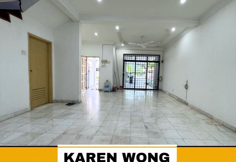 Bandar Laguna Merbok