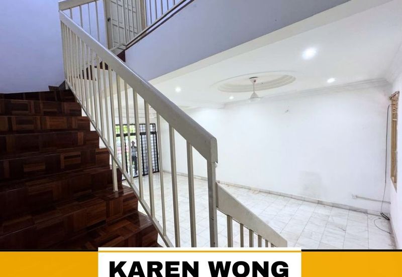 Bandar Laguna Merbok