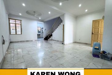 Bandar Laguna Merbok