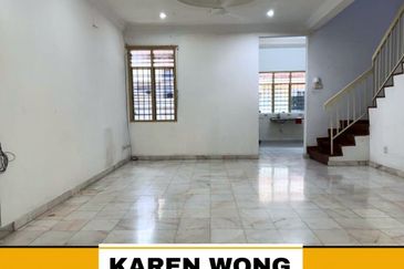 Bandar Laguna Merbok