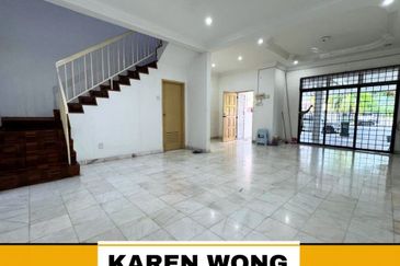 Bandar Laguna Merbok