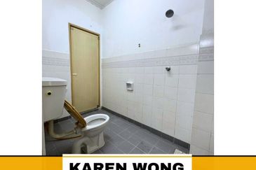 Bandar Laguna Merbok