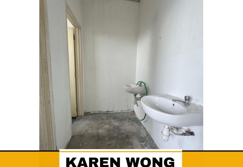 SELL AT LOST PERMATA HILL PARK Double Storey SHOPLOT for Sale