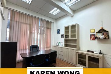 FURNISHED & FACING MAINROAD CINTA SAYANG BUSINESS CENTRE 1st Floor Shoplot for Rent