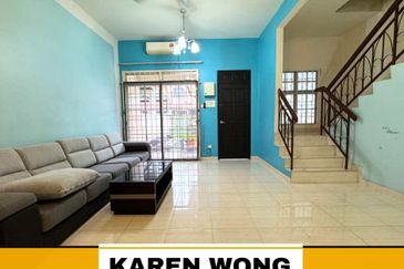 Bandar Laguna Merbok