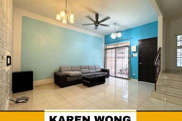 Bandar Laguna Merbok