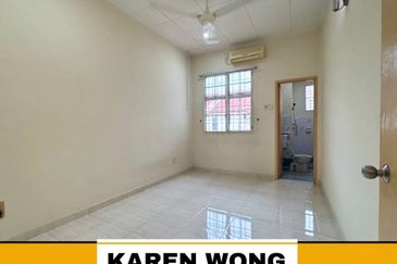 Bandar Laguna Merbok