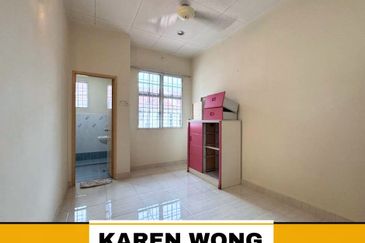 Bandar Laguna Merbok