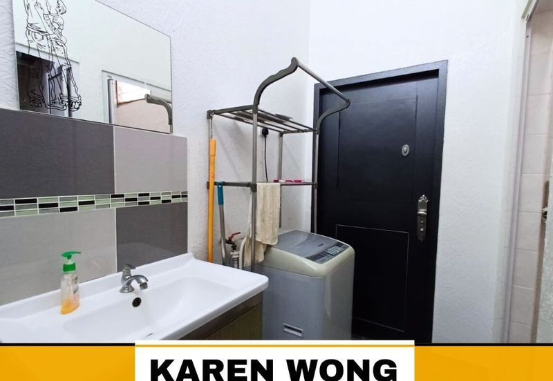 TAMAN PERPADUAN NEAR SIN KWANG SCHOOL ENDLOT RENOVATED House for Sale