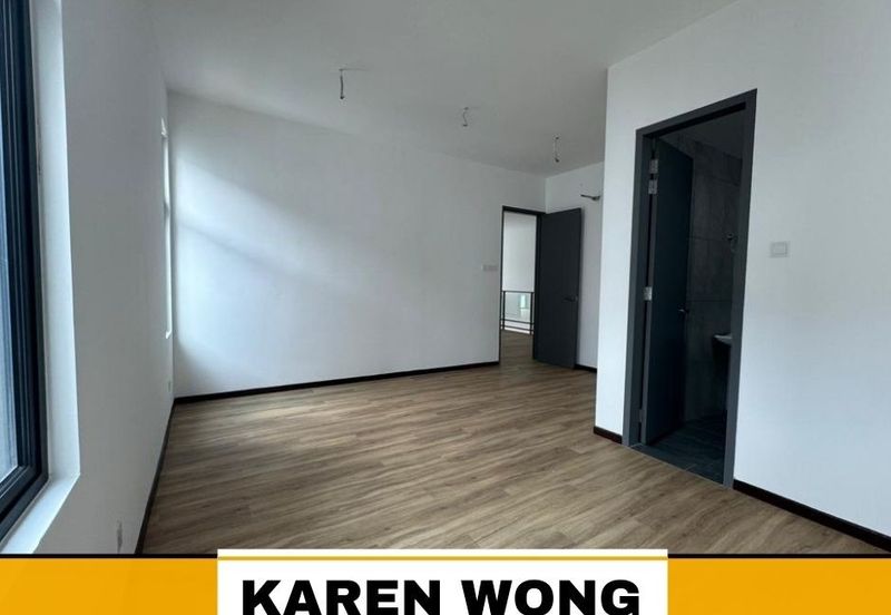 Sierra, Bukit Banyan