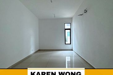 Sierra, Bukit Banyan