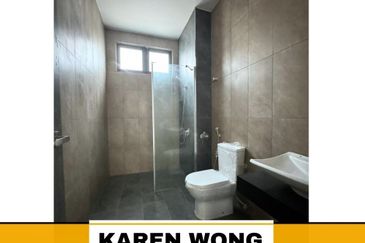 Sierra, Bukit Banyan