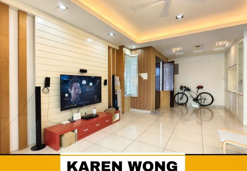 Bandar Laguna Merbok