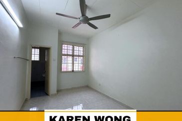 Bandar Laguna Merbok