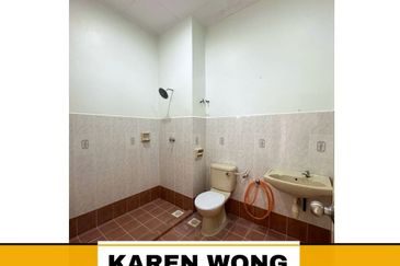 Bandar Laguna Merbok