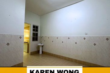 Bandar Laguna Merbok