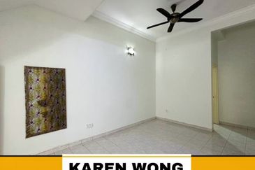 Bandar Laguna Merbok