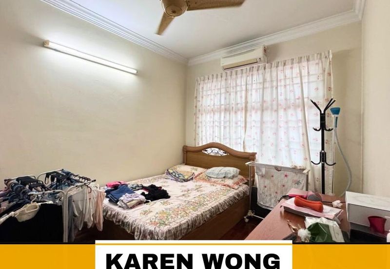 Bandar Laguna Merbok