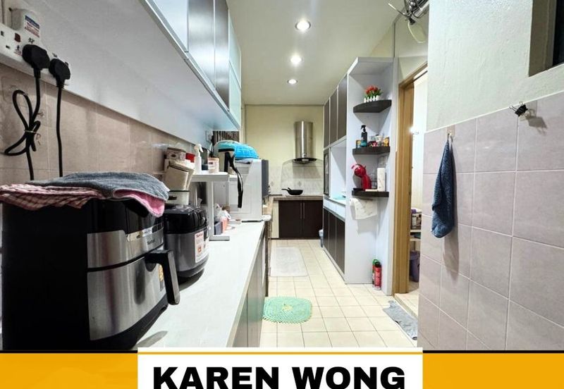 Bandar Laguna Merbok