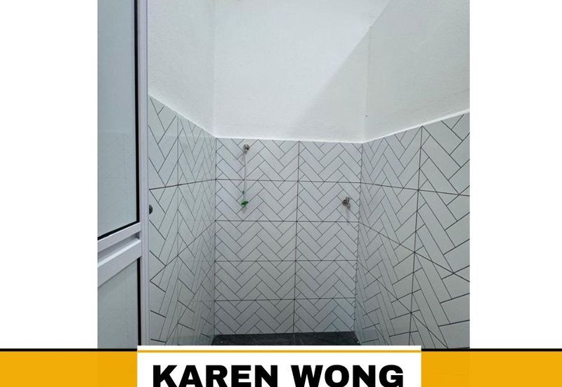 NEAR NEW C-MART TAMAN CENGAL INDAH REFURBISHED TERRACE House for Sale