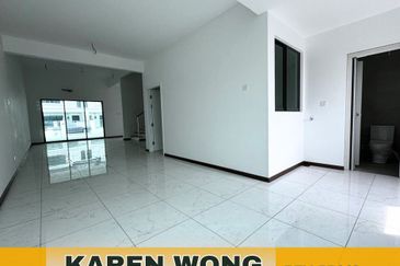 SALVIA, BUKIT BANYAN