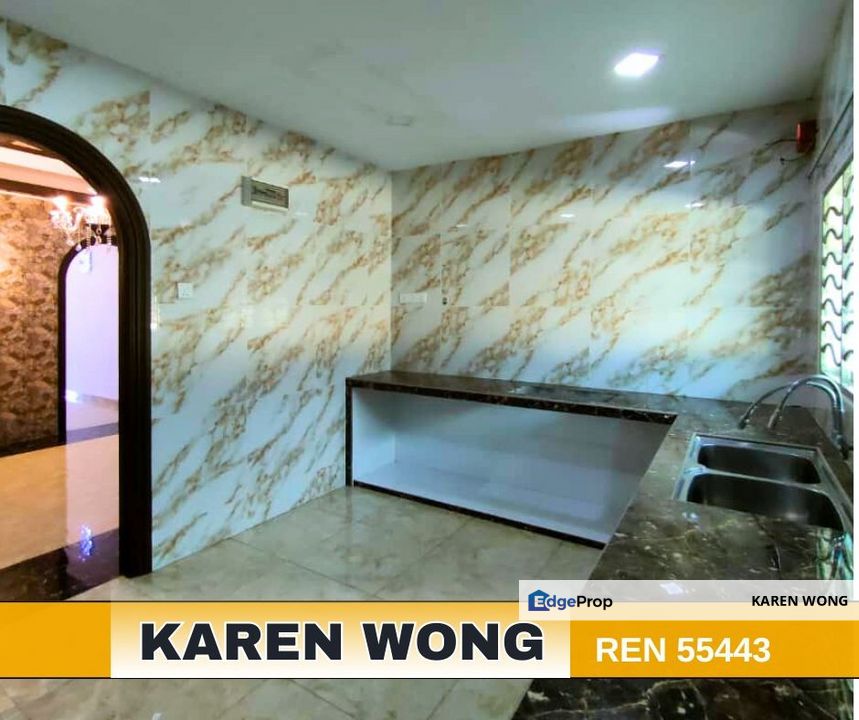 WALKING DISTANCE to Maybank RENOVATED House for Rent @ TAMAN RIA JAYA, Kedah, Sungai Petani