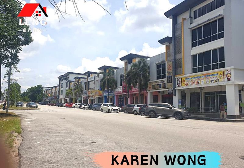 Bandar Laguna Merbok