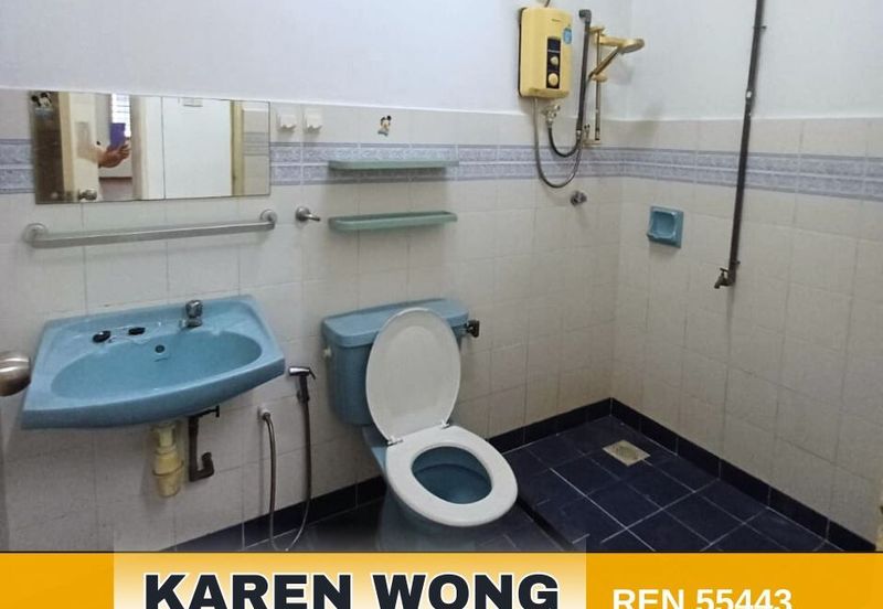 Bandar Laguna Merbok