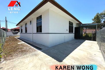 RENOVATED & GOOD CONDITIONS 1 Storey SEMI DETACHED for Sale