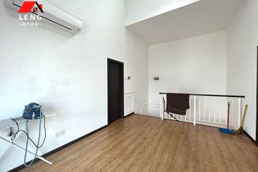 SALVIA, BUKIT BANYAN